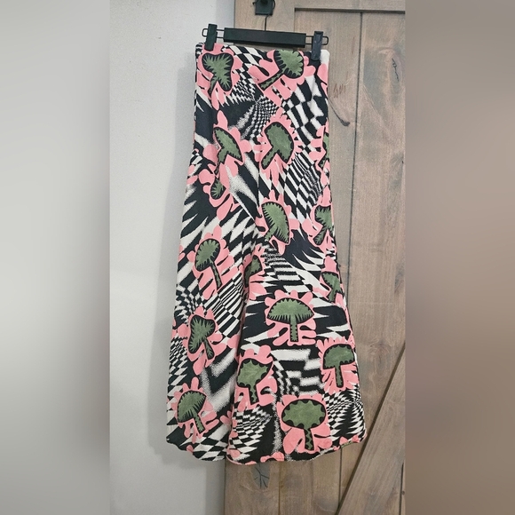UNTITLED IN MOTION Lelaki Midi Skirt Boho Mushroom Print. Pink/green Multi. SM - Picture 13 of 16